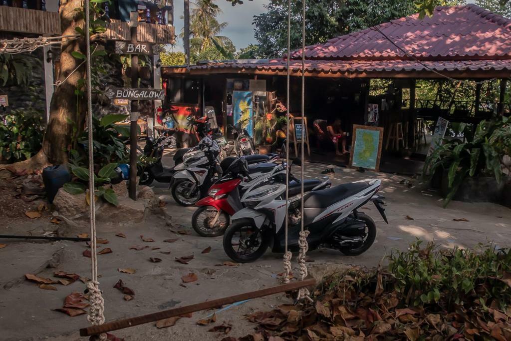 Black Wood Hostel เกาะเต่า ภายนอก รูปภาพ
