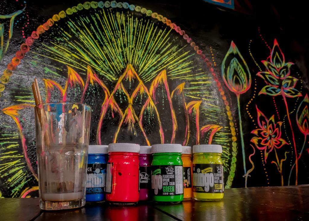 Black Wood Hostel เกาะเต่า ภายนอก รูปภาพ
